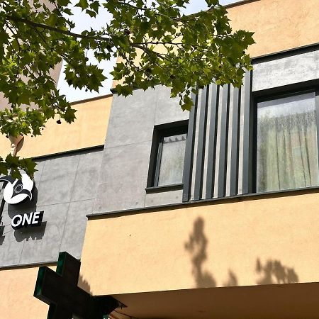 Hotel One Vlore Exterior photo