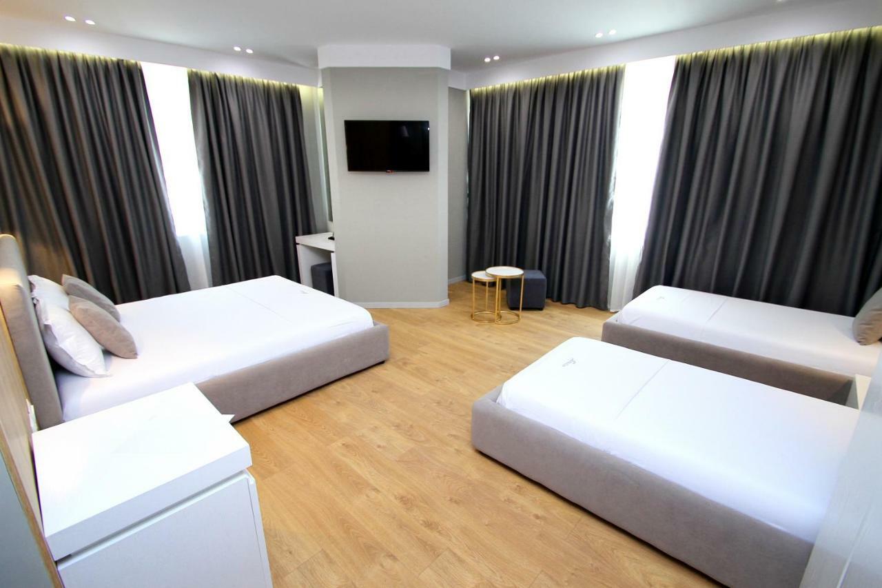 Hotel One Vlore Room photo